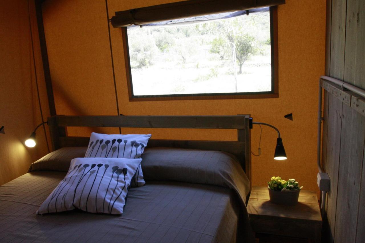 Glamping Alcantara Motta Camastra Exterior foto